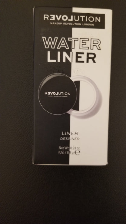 Relove by Revolution Relove by Revolution Water Activated Eyeliner - Distinction