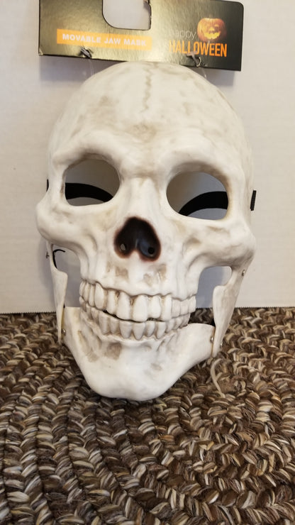 Skeleton Mask with Movable Jaw